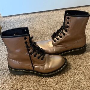 Women’s doc Martens